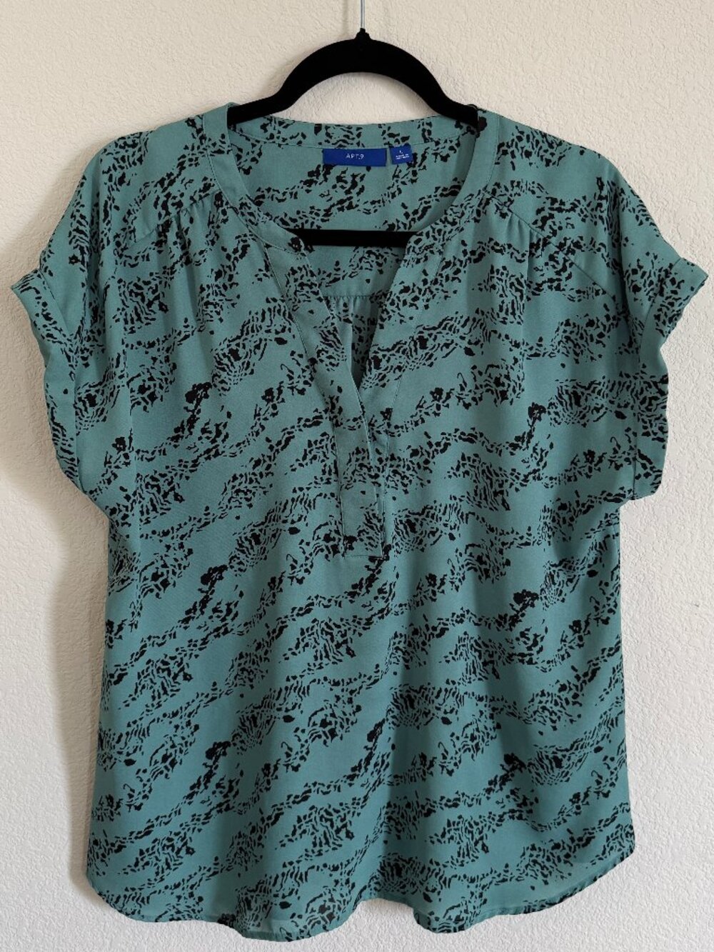 Apt 9 Teal Green Blouse Size L Short Sleeve Lightweight Top